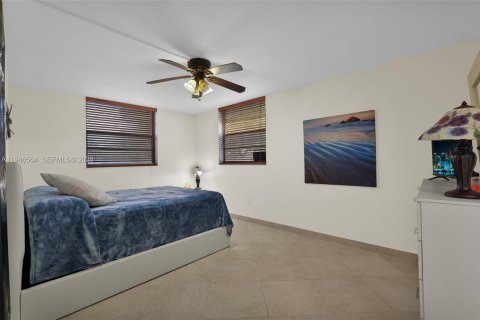 Condominio en venta en Miami, Florida, 2 dormitorios, 91.32 m2 № 2089257 - foto 25