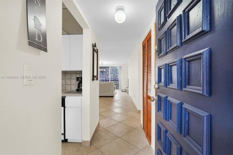 Condominio en venta en Miami, Florida, 2 dormitorios, 91.32 m2 № 2089257 - foto 6