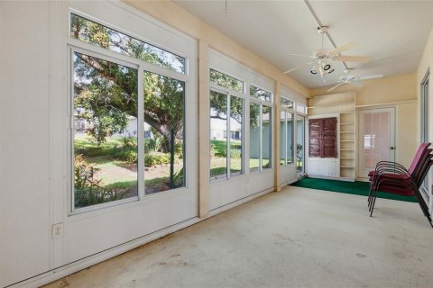 House in Leesburg, Florida 2 bedrooms, 153.57 sq.m. № 2211017 - photo 21