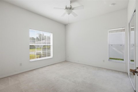 House in Leesburg, Florida 2 bedrooms, 153.57 sq.m. № 2211017 - photo 19