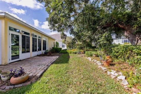 House in Leesburg, Florida 2 bedrooms, 153.57 sq.m. № 2211017 - photo 27