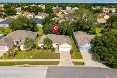 House in Leesburg, Florida 2 bedrooms, 153.57 sq.m. № 2211017 - photo 30