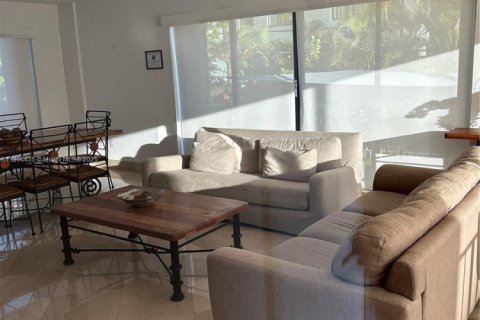 Condo in Key Biscayne, Florida, 2 bedrooms  № 1755736 - photo 16