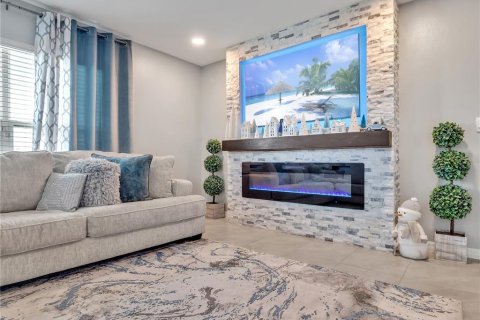 House in Wimauma, Florida 5 bedrooms, 248.42 sq.m. № 1834886 - photo 17