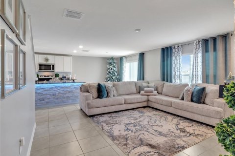 House in Wimauma, Florida 5 bedrooms, 248.42 sq.m. № 1834886 - photo 16