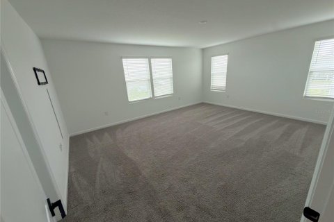 Villa ou maison à vendre à Davenport, Floride: 5 chambres, 288.55 m2 № 2401153 - photo 4
