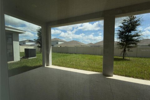 Villa ou maison à vendre à Davenport, Floride: 5 chambres, 288.55 m2 № 2401153 - photo 6