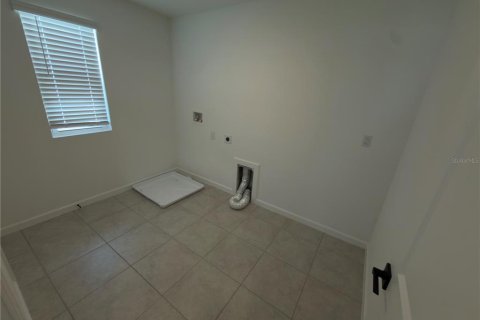 Villa ou maison à vendre à Davenport, Floride: 5 chambres, 288.55 m2 № 2401153 - photo 17