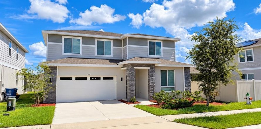Villa ou maison à Davenport, Floride 5 chambres, 288.55 m2 № 2401153