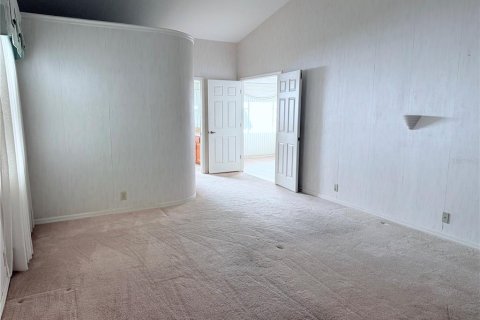 Купить виллу или дом в Гудзон, Флорида 7 комнат, 185.43м2, № 2322702 - фото 14