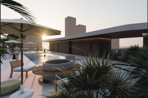 Commercial property in Miami Beach, Florida № 2067609 - photo 3