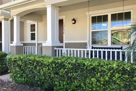 Townhouse in Windermere, Florida 3 bedrooms, 177.63 sq.m. № 2393404 - photo 3