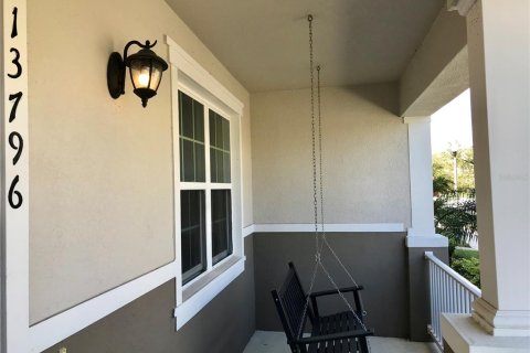 Townhouse in Windermere, Florida 3 bedrooms, 177.63 sq.m. № 2393404 - photo 4