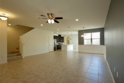 Townhouse in Windermere, Florida 3 bedrooms, 177.63 sq.m. № 2393404 - photo 6