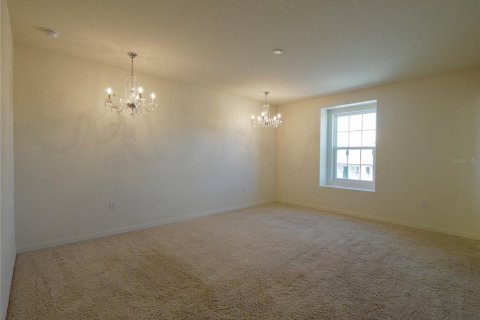 Townhouse in Windermere, Florida 3 bedrooms, 177.63 sq.m. № 2393404 - photo 15