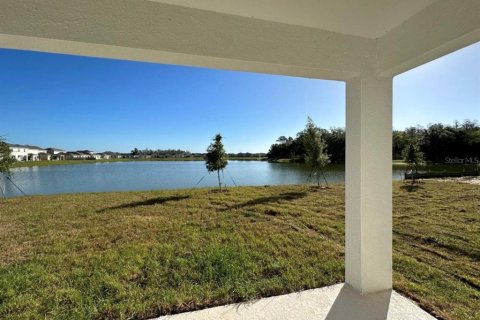 Casa en venta en Kissimmee, Florida, 5 dormitorios, 242.94 m2 № 1873364 - foto 14