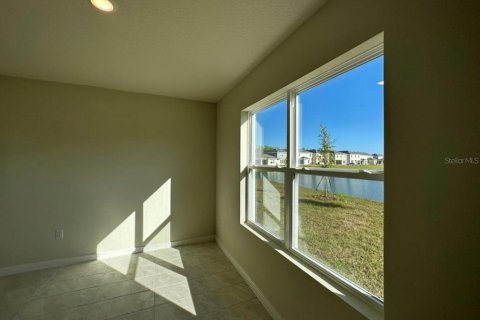 Casa en venta en Kissimmee, Florida, 5 dormitorios, 242.94 m2 № 1873364 - foto 9