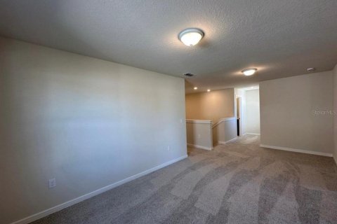 Casa en venta en Kissimmee, Florida, 5 dormitorios, 242.94 m2 № 1873364 - foto 30