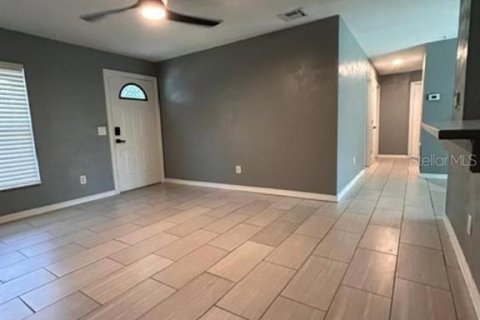 Casa en alquiler en Casselberry, Florida, 3 dormitorios, 92.9 m2 № 2107559 - foto 4