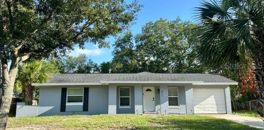 Casa en Casselberry, Florida 3 dormitorios, 92.9 m2 № 2107559