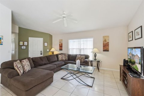 Villa ou maison à vendre à Davenport, Floride: 4 chambres, 160.81 m2 № 2238034 - photo 4
