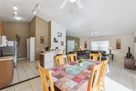 Villa ou maison à vendre à Davenport, Floride: 4 chambres, 160.81 m2 № 2238034 - photo 6