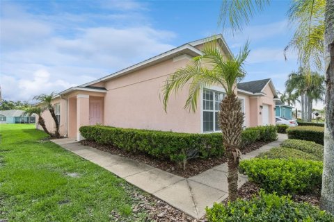 Villa ou maison à vendre à Davenport, Floride: 4 chambres, 160.81 m2 № 2238034 - photo 3