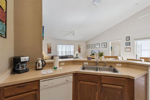 Villa ou maison à vendre à Davenport, Floride: 4 chambres, 160.81 m2 № 2238034 - photo 9