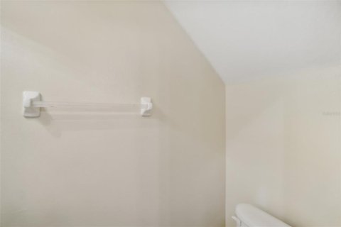 Adosado en alquiler en Tampa, Florida, 2 dormitorios, 115.2 m2 № 1909756 - foto 16