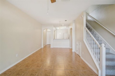 Adosado en alquiler en Tampa, Florida, 2 dormitorios, 115.2 m2 № 1909756 - foto 9