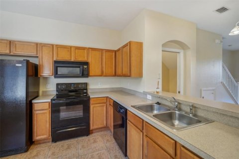 Adosado en alquiler en Tampa, Florida, 2 dormitorios, 115.2 m2 № 1909756 - foto 11