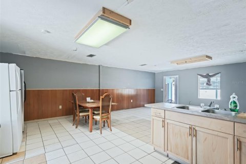 Propiedad comercial en venta en Ocala, Florida, 622.82 m2 № 1574831 - foto 18