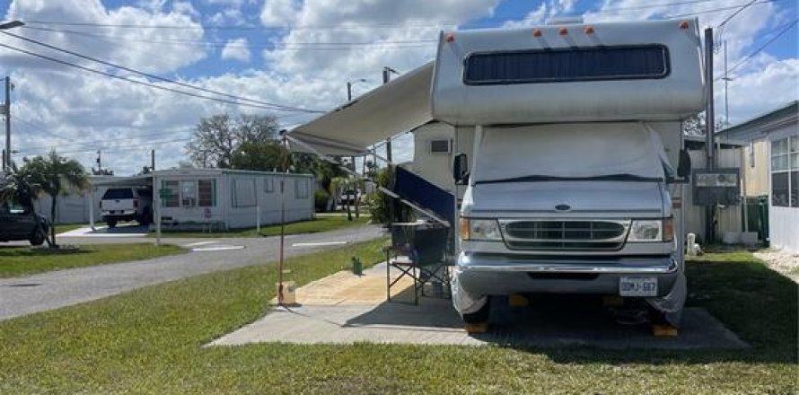 Land in Palmetto, Florida № 2163687