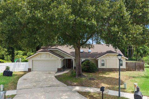 Casa en venta en Orlando, Florida, 4 dormitorios, 202.16 m2 № 2320946 - foto 2
