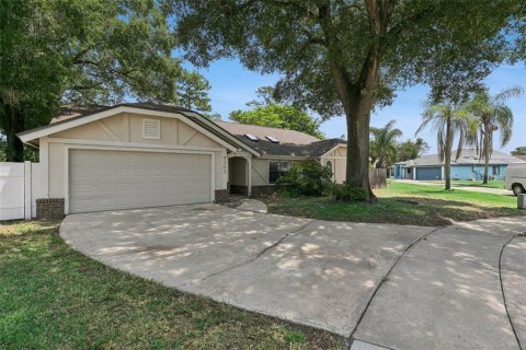 Casa en venta en Orlando, Florida, 4 dormitorios, 202.16 m2 № 2320946 - foto 3