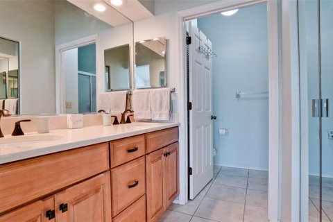 House in Bradenton, Florida 2 bedrooms, 143.72 sq.m. № 2216241 - photo 22