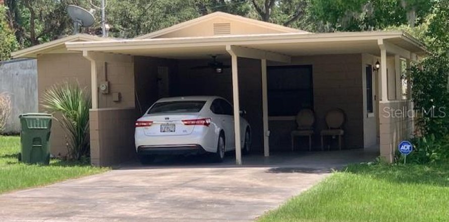 Villa ou maison à Leesburg, Floride 3 chambres, 84.73 m2 № 2104497