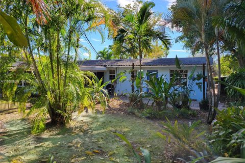 Снять в аренду квартиру в Уилтон-Мэнорс, Флорида 1 спальня, 396.23м2, № 2057834 - фото 19