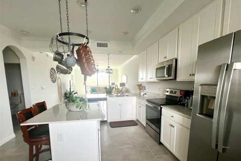 Copropriété à louer à Bradenton, Floride: 2 chambres, 104.14 m2 № 2101840 - photo 6
