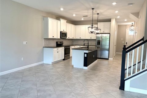 Townhouse in Lutz, Florida 3 bedrooms, 168.71 sq.m. № 1750311 - photo 5