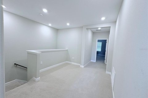Townhouse in Lutz, Florida 3 bedrooms, 168.71 sq.m. № 1750311 - photo 13