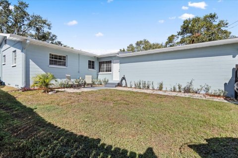 House in Saint Petersburg, Florida 2 bedrooms, 97.55 sq.m. № 1446494 - photo 17