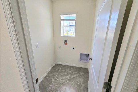 Casa en venta en Davenport, Florida, 3 dormitorios, 140.84 m2 № 1795055 - foto 3