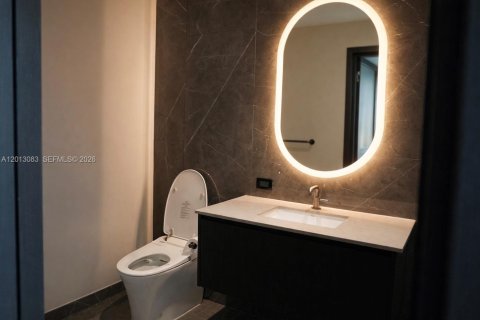 Condominio en venta en Miami, Florida, 1 habitación, 28.34 m2 № 2075518 - foto 7