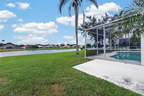 Casa en venta en Orlando, Florida, 5 dormitorios, 236.53 m2 № 2318783 - foto 27