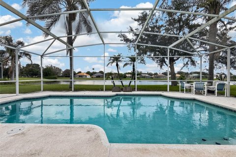 Casa en venta en Orlando, Florida, 5 dormitorios, 236.53 m2 № 2318783 - foto 22