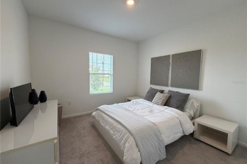 Villa ou maison à louer à Kissimmee, Floride: 4 chambres, 167.41 m2 № 2416725 - photo 3