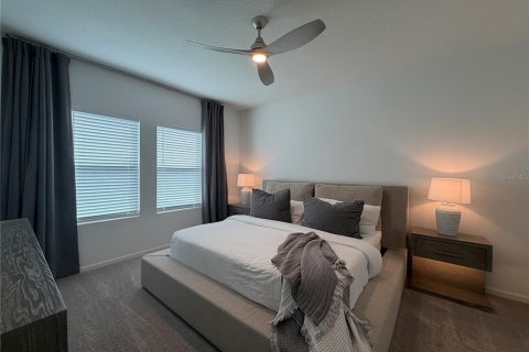 Villa ou maison à louer à Kissimmee, Floride: 4 chambres, 167.41 m2 № 2416725 - photo 12