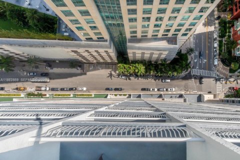 Condominio en alquiler en Miami, Florida, 39.48 m2 № 2024496 - foto 7
