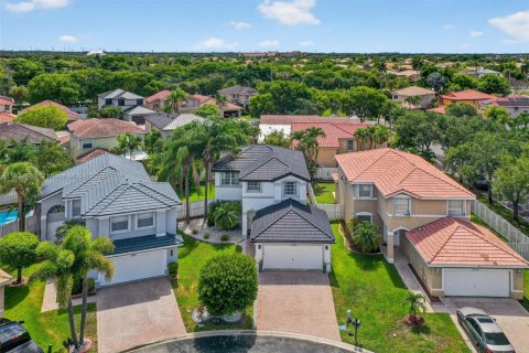House in Miramar, Florida 4 bedrooms, 199.09 sq.m. № 1817029 - photo 30